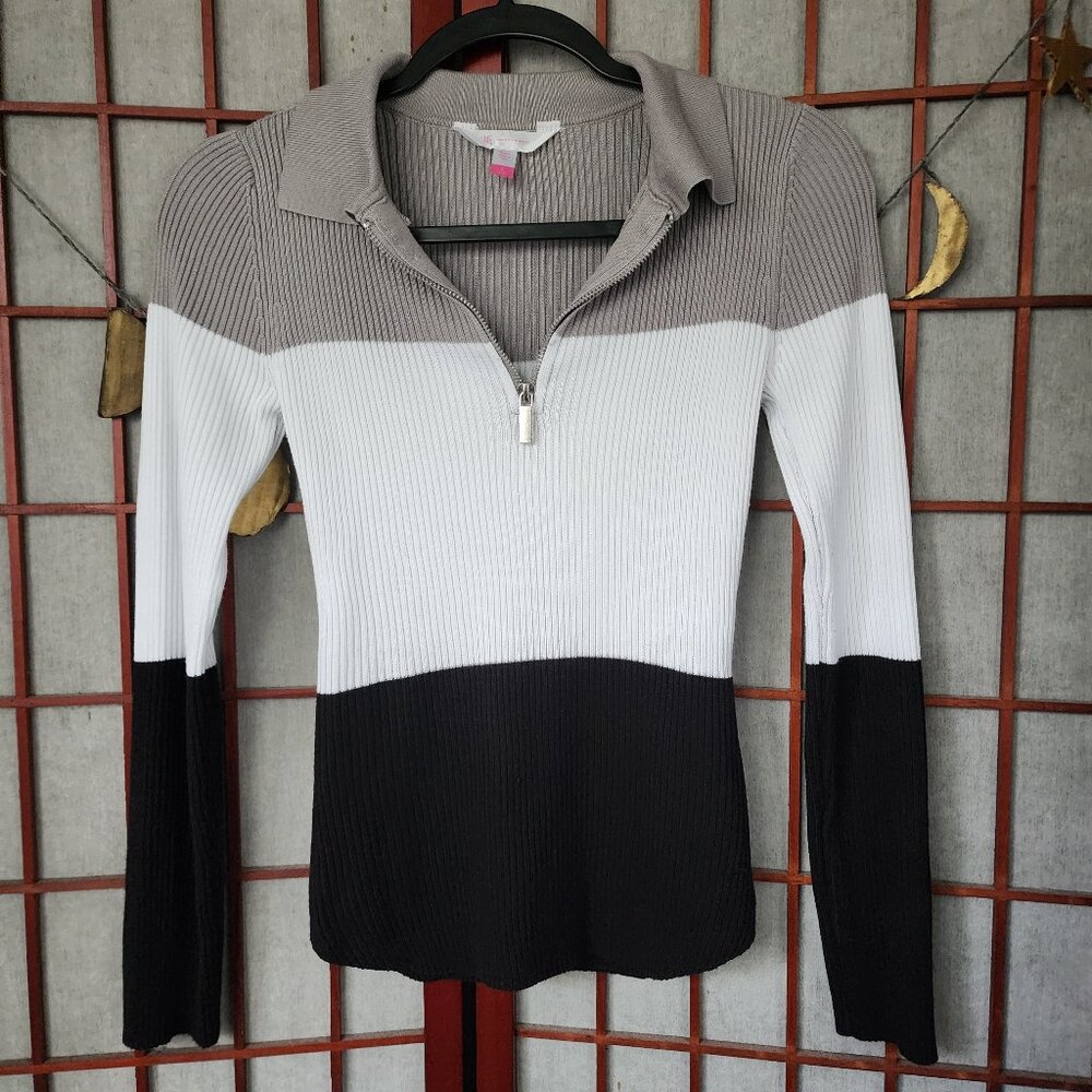 No Boundaries stripped long sleeve zipped sweater top